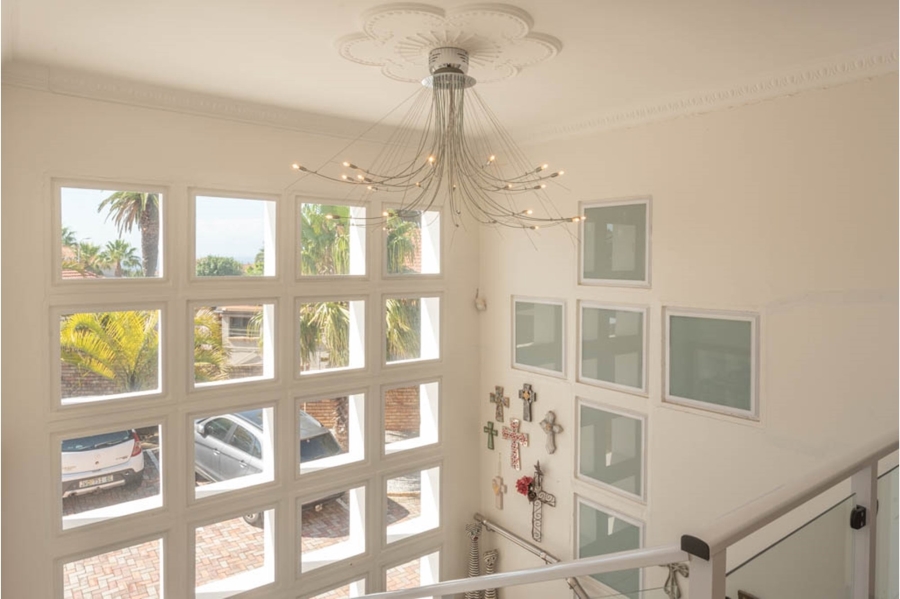 6 Bedroom Property for Sale in Humerail Eastern Cape